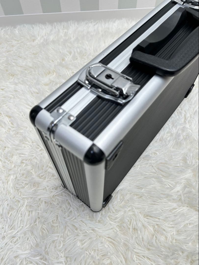 新品　ドリームボックス ベイブレードX アタッシュケース　ロゴプレート　小サイズ