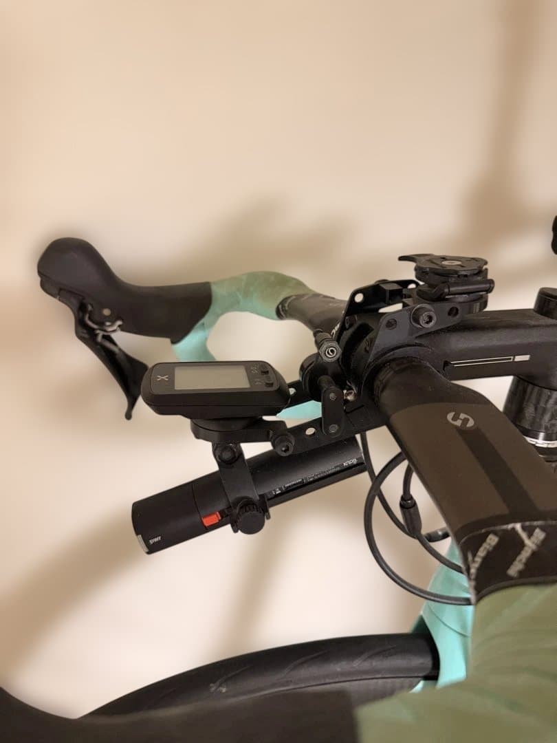 Bianchi オルトレXR3 (付属品一式)※現地引き取り可能な方。