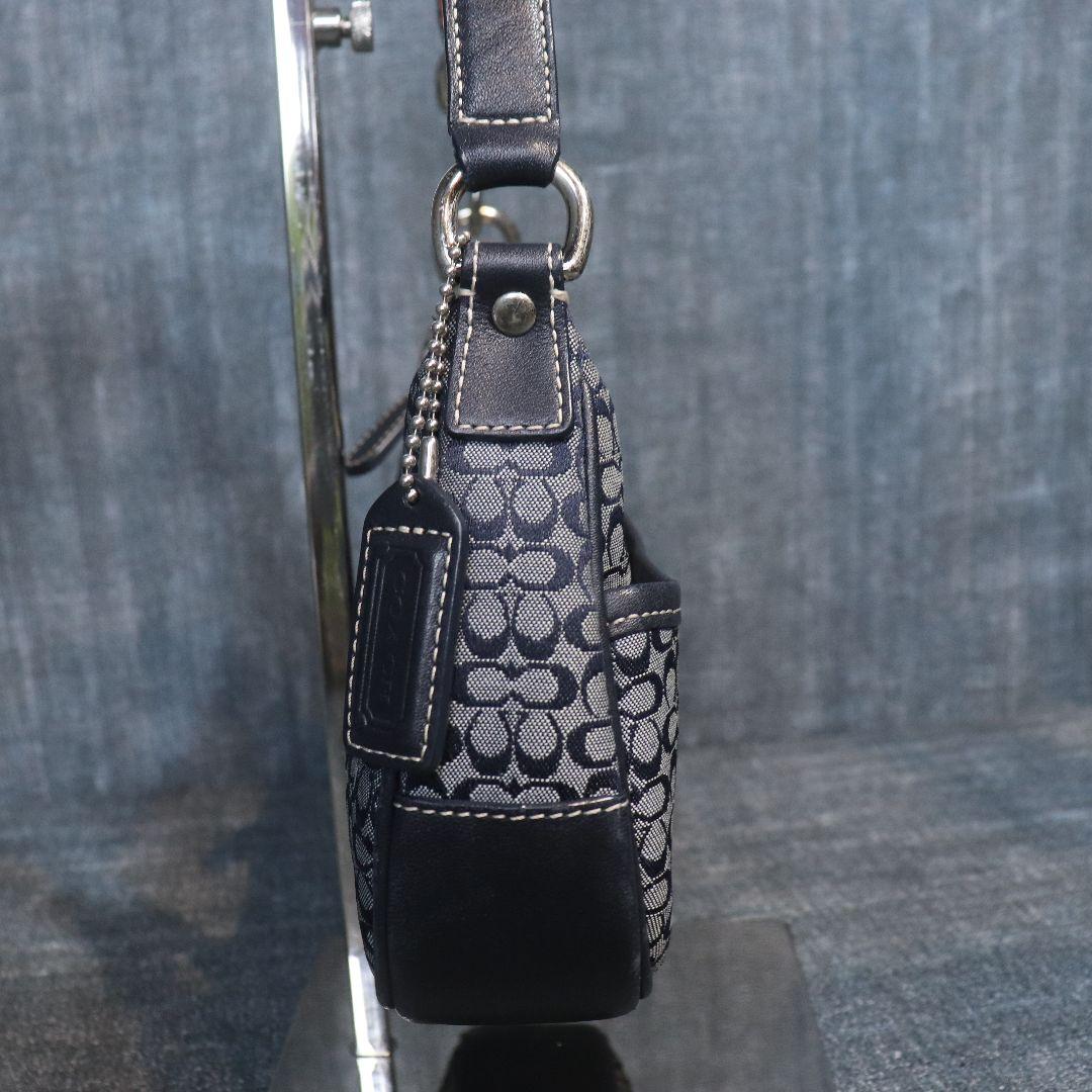 バッグ Coach accessory bag Navy signature