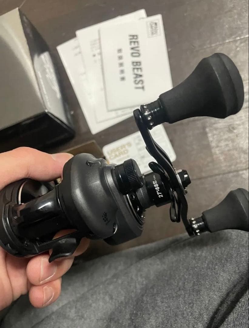 Abu Garcia REVO BEAST 40ベイトリール