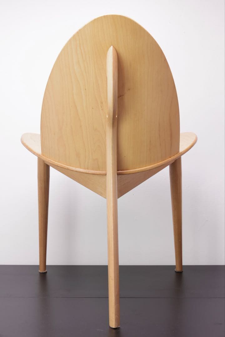 椅子 チェア 木製 成型合板 三つ足 デザイナーズチェア インテリア イス 家具