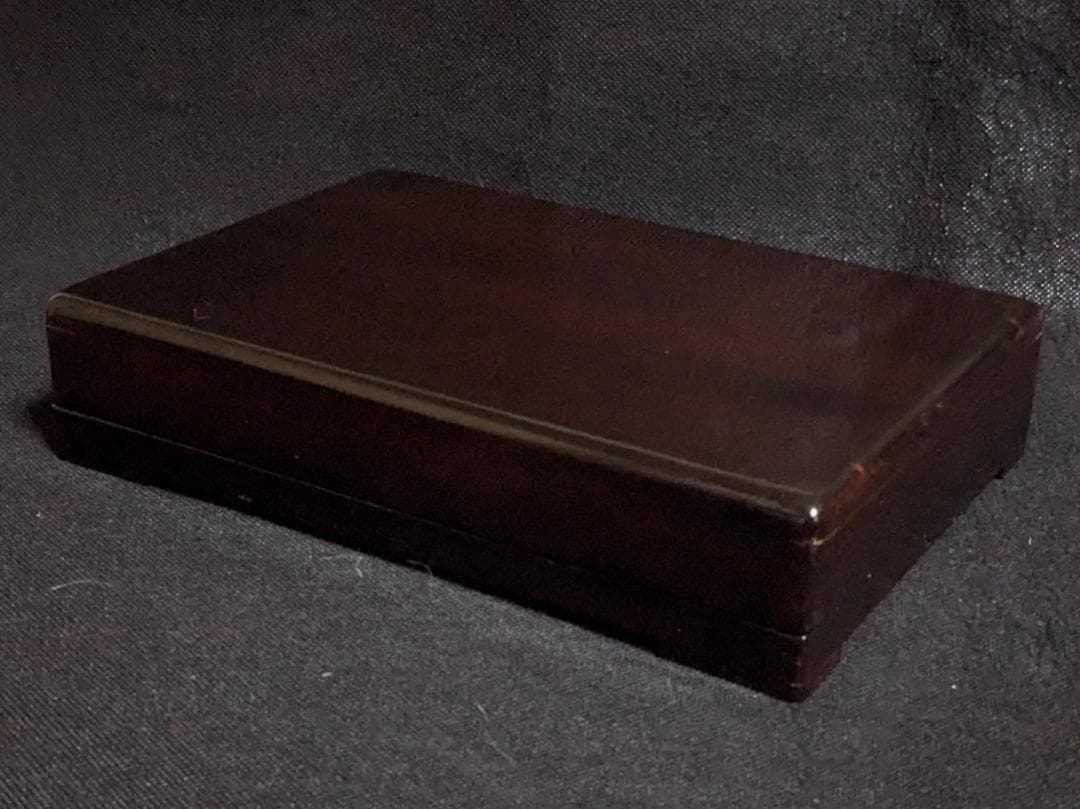 【ゆう】　◆歙州門字硯（水波眉子紋・金星／八吋）◆羊毛大筆「天遊（特大）」