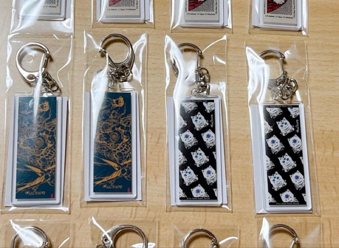 【匿名配送】イブくじ タオルアクキー　★バラ売り★※コメント下さい