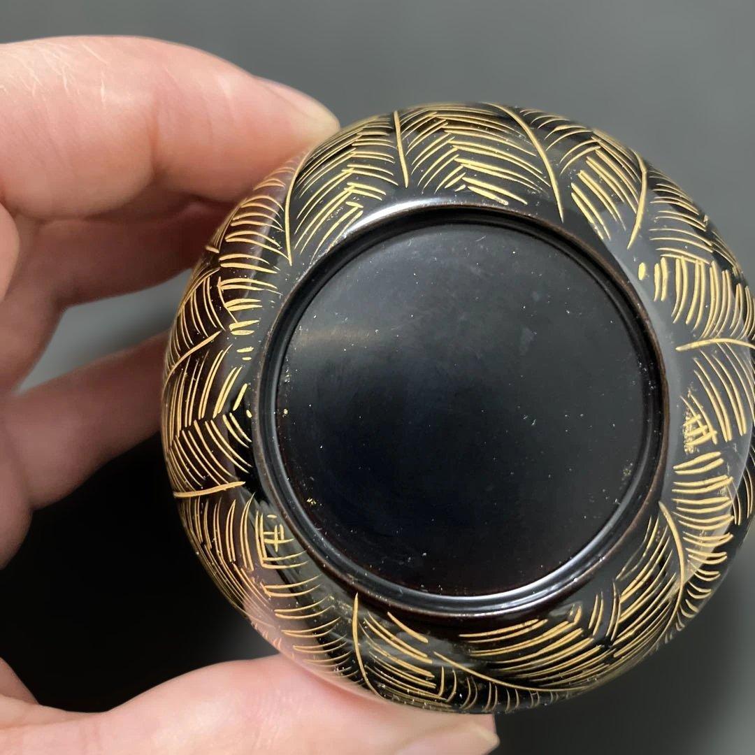 (1-191)茶道具　葉模様の棗　輪島塗　沈金ぼり　木箱付き