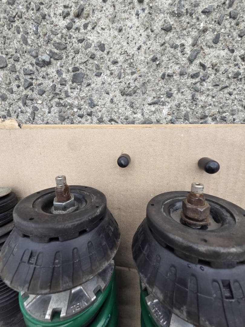 HONDA フリード　GB3 TEIN サスペンションキット　車高調