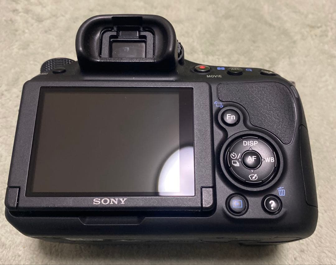 値下げ シャッター回数1197回 SONY α58 SLT-A58Wズームセット