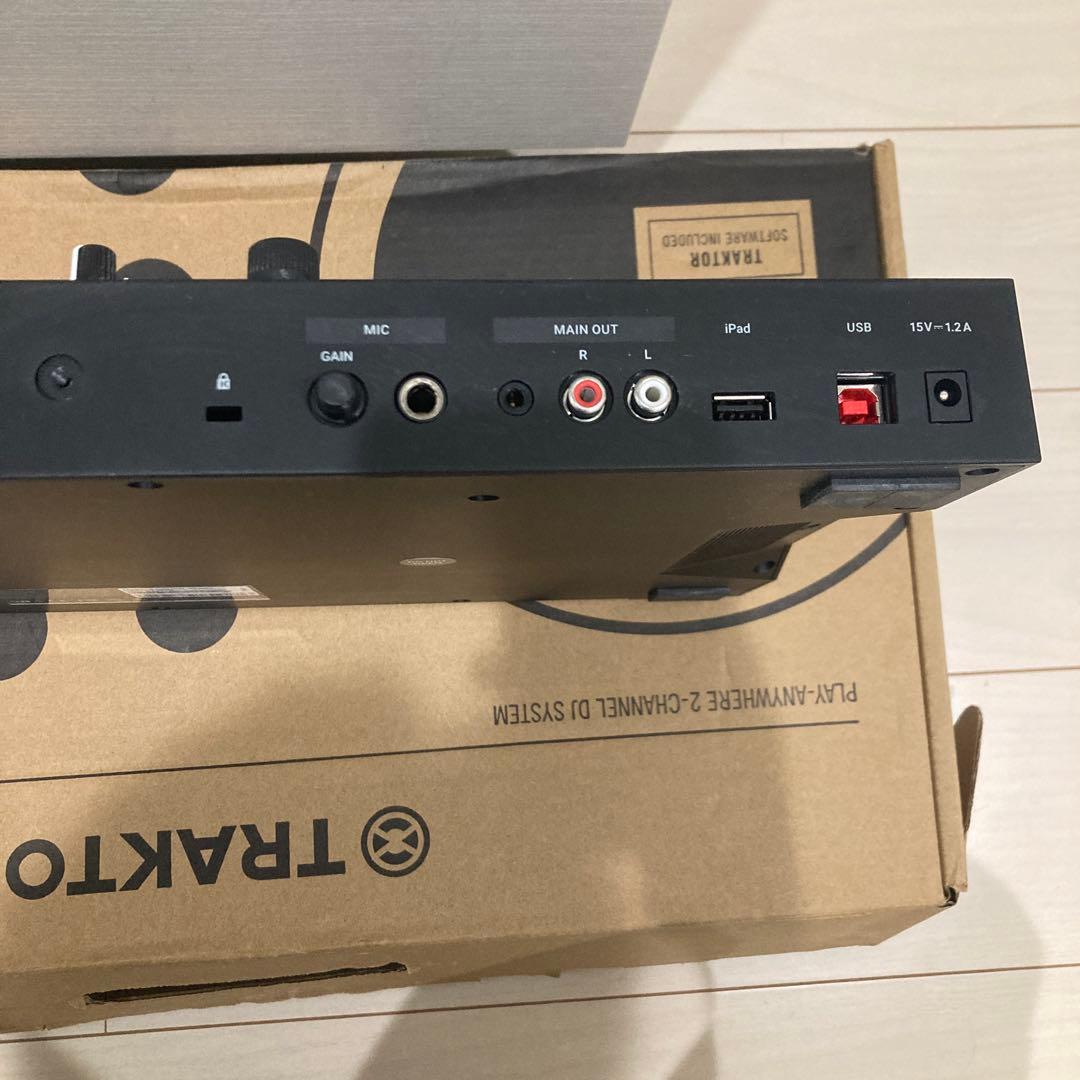 TRAKTOR KONTROL S2 MK3 DJコントローラー