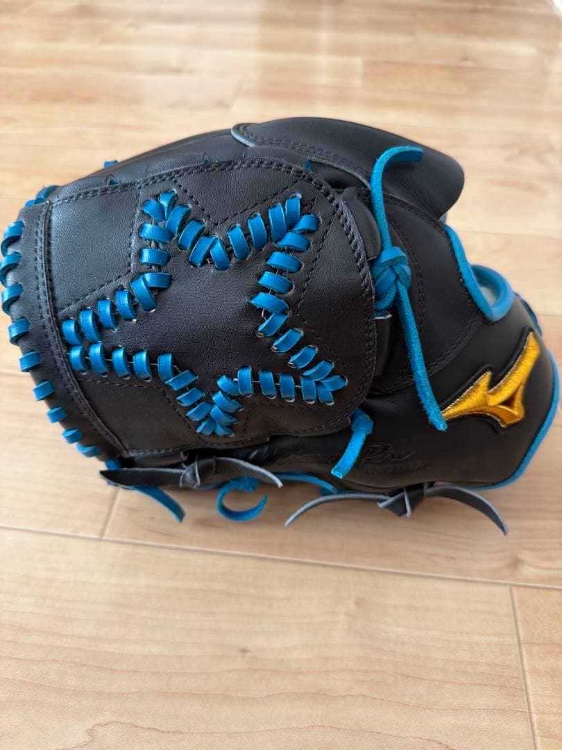 左投げ MizunoPro ミズノプロ 軟式オーダーグローブ　個人名等　刺繍無し