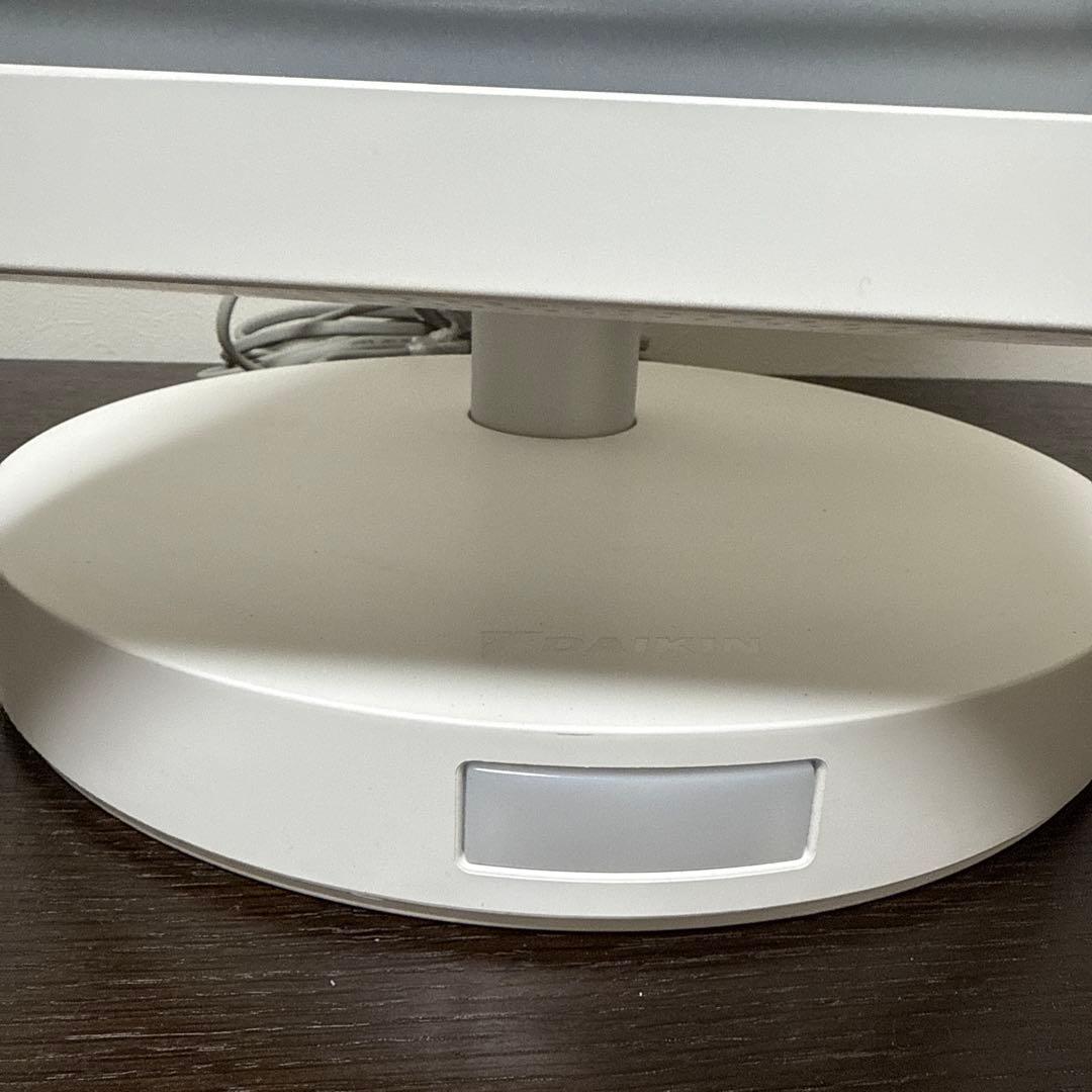 美品　ダイキン 遠赤外線暖房 セラムヒートERFT11ZS-W 2023年製