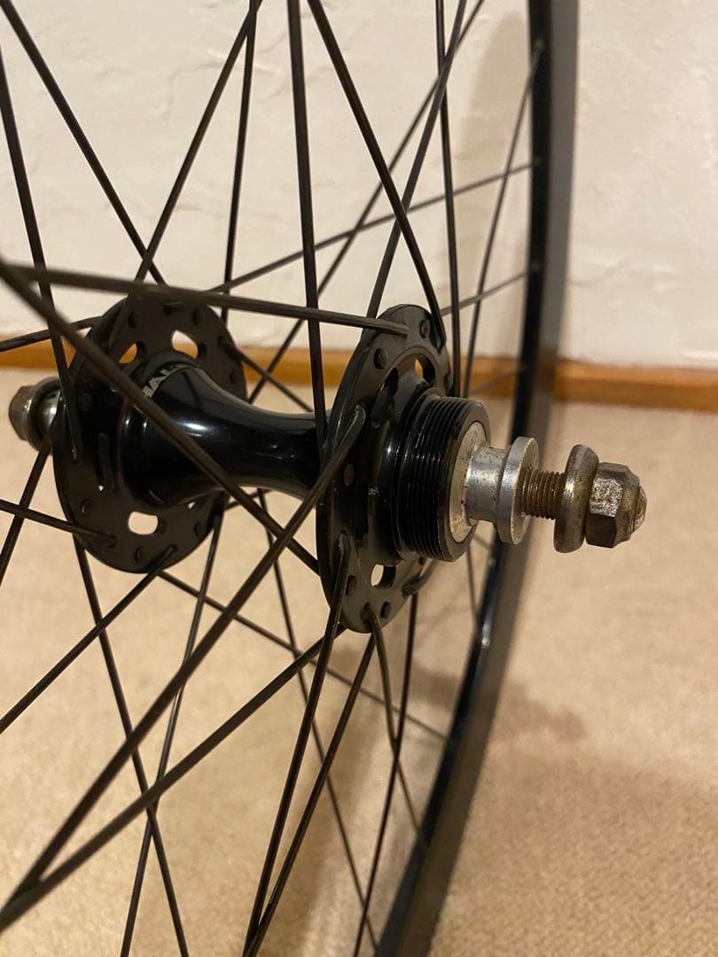 700c H PLUS SON eerofgfsピスト　リア