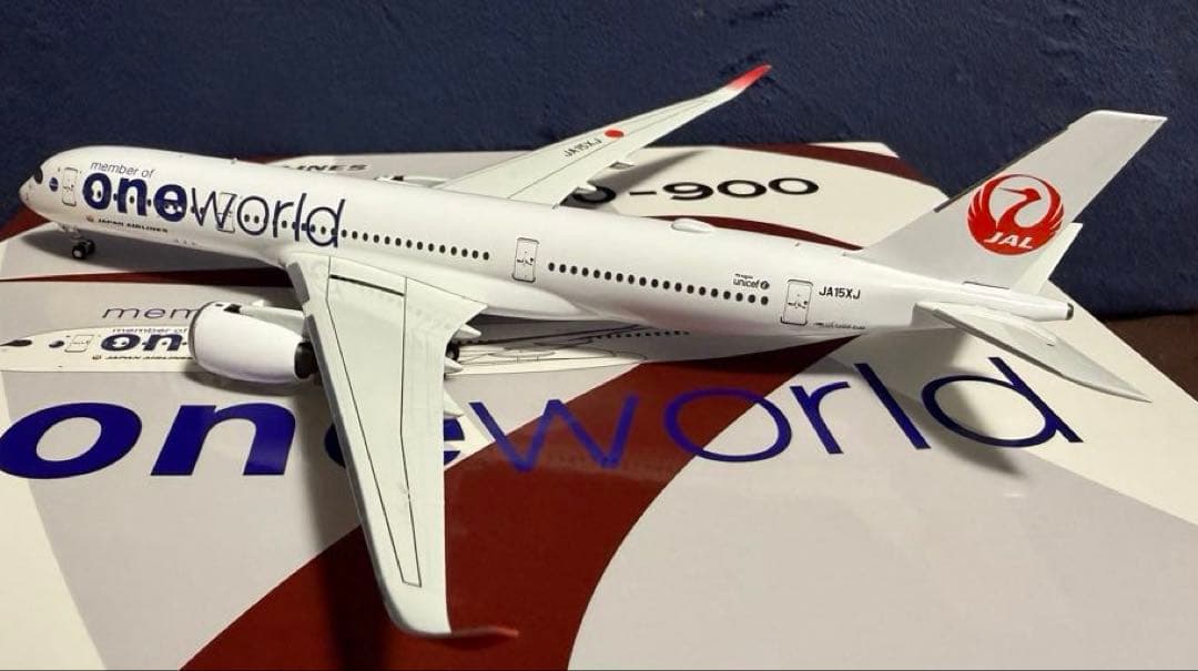 【箱破れ】JAL A350-900 1/400 飛行機模型 oneworld