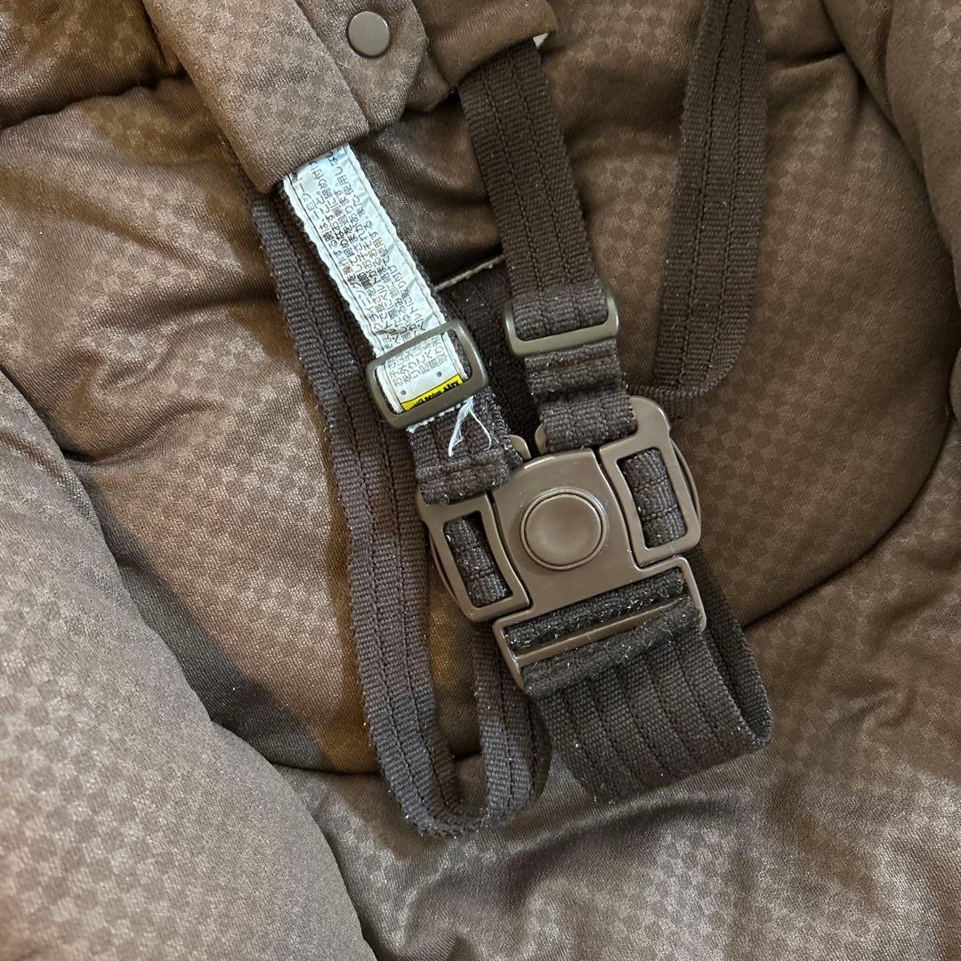 【送料込み】アップリカ　ユラリズムオートプラスdx ハイローチェア　電動