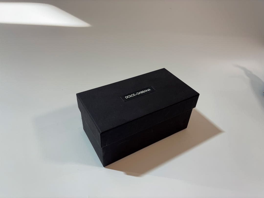 ドルチェ＆ガッバーナ サングラス 花柄 フローラル 黒 ケース 正規品