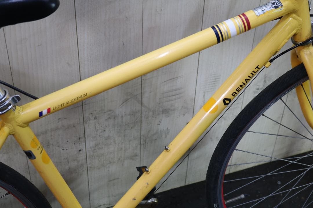 ルノー（RENAULT）700C シマノ6速 アルミ 440mm YELLOW