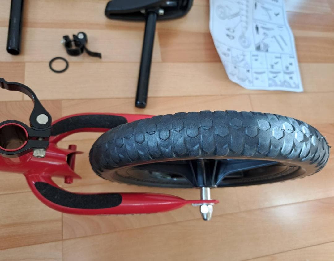 ★　ストライダー　STRIDER 12　レッド　バランスバイク　★