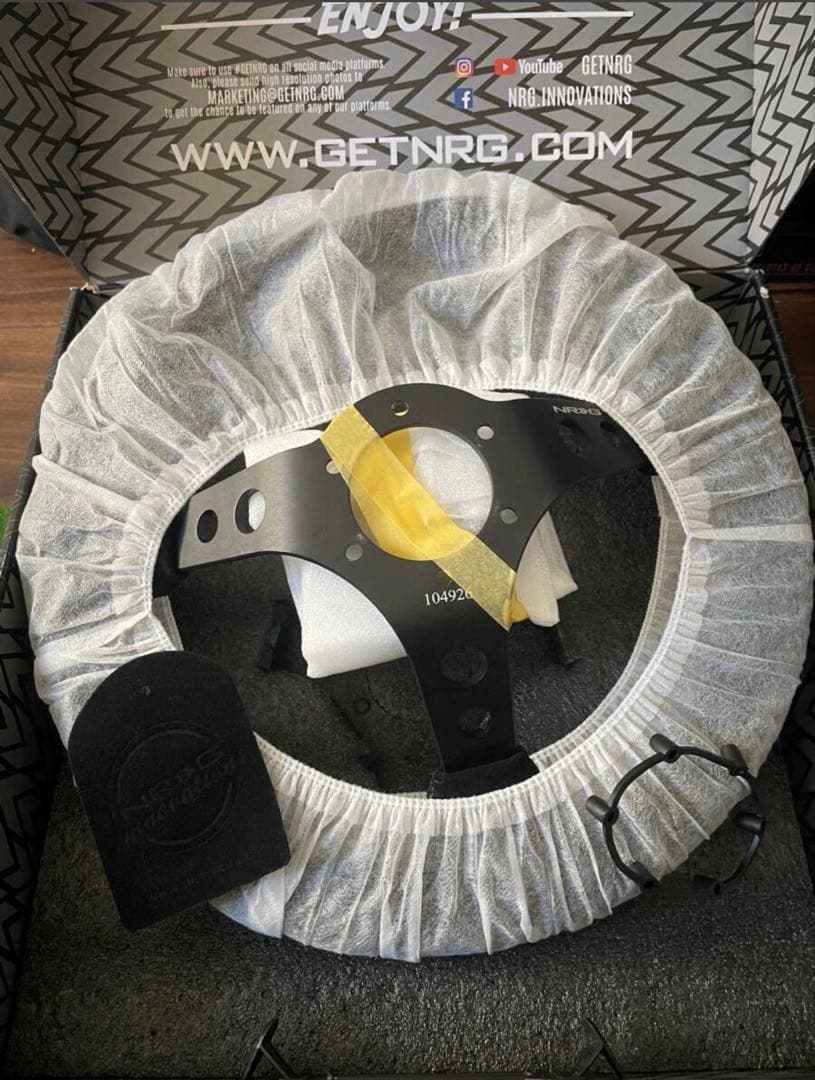 NRG Innovations SRK-400BK ステアリングボスキット