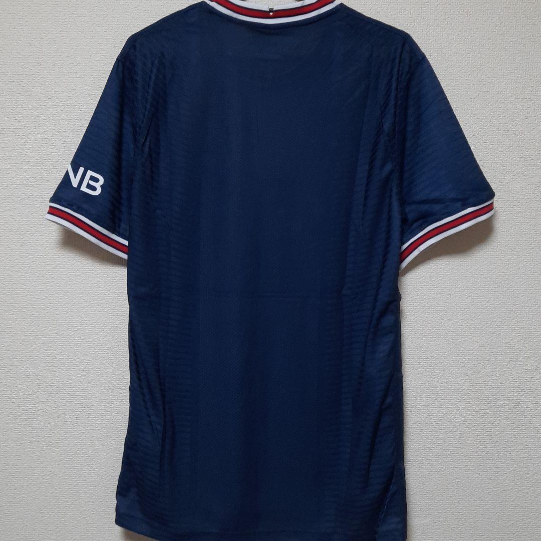 パリ・サンジェルマン グラフィティTシャツ