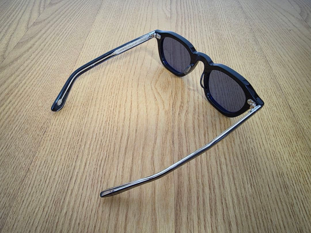 EYEVAN JORDAN THE ROW サングラス