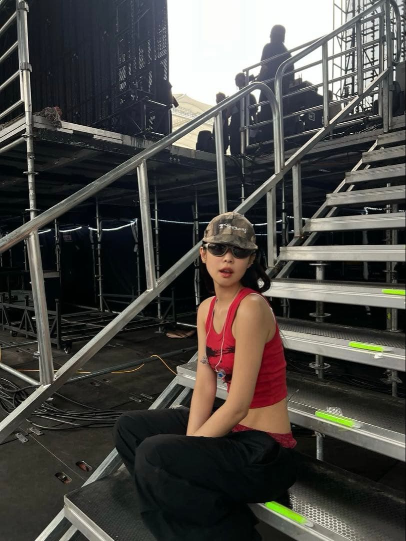 mont-bell モンベル　トレッキングサングラス　ジェニ 着用　即完売品