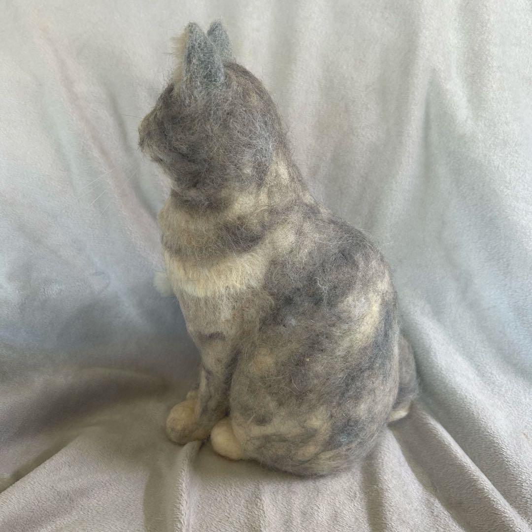 羊毛フェルト猫