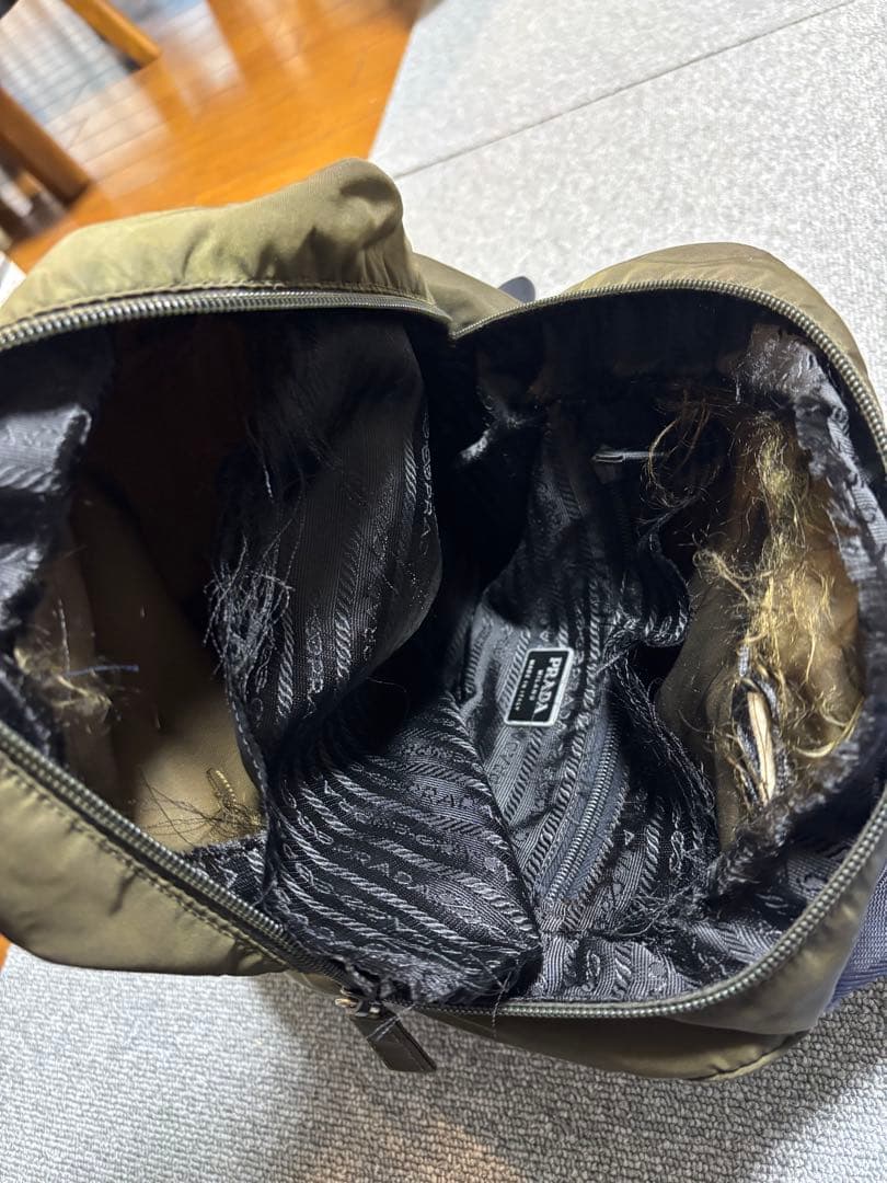 pradasportsショルダー