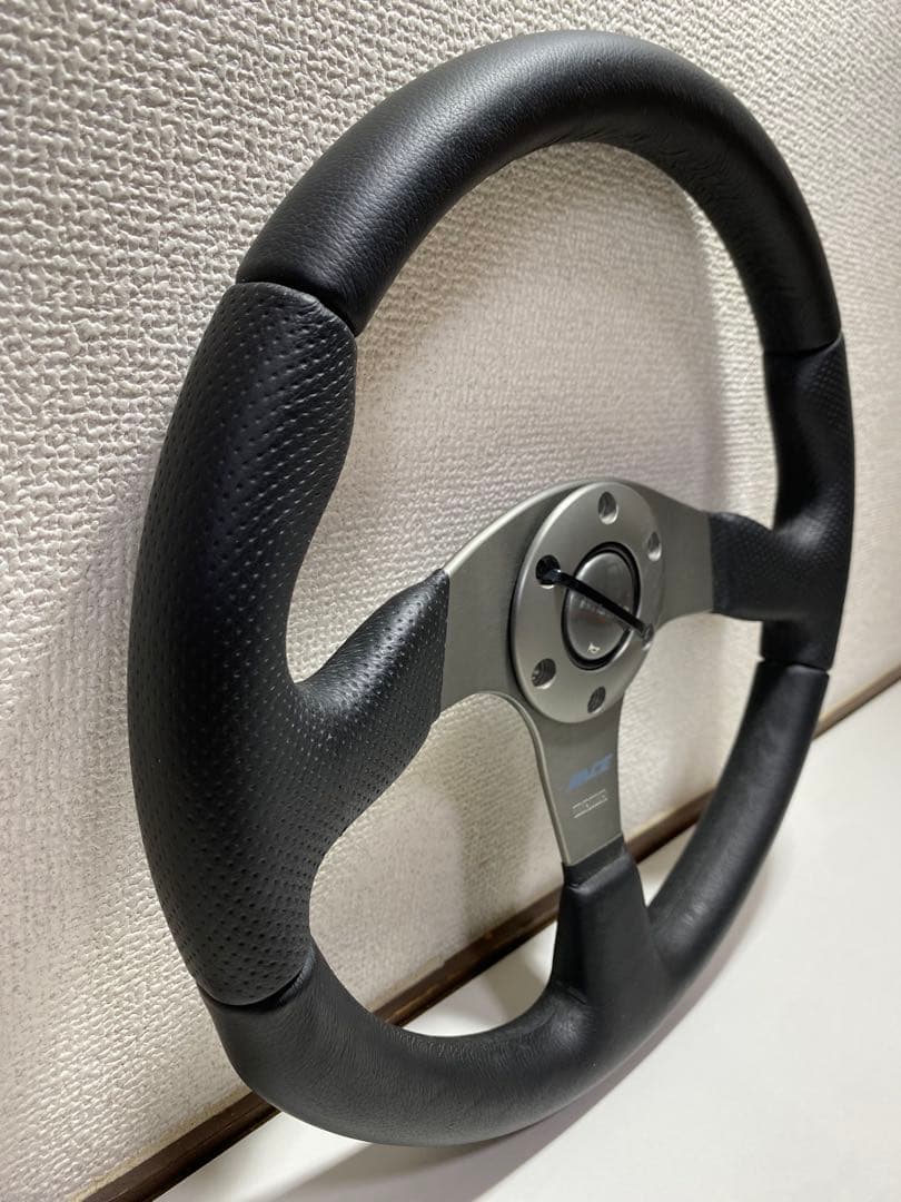 MOMO RACE ステアリング 35 ф
