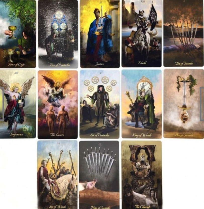 ゴールドが豪華で美しい！バロックタロット