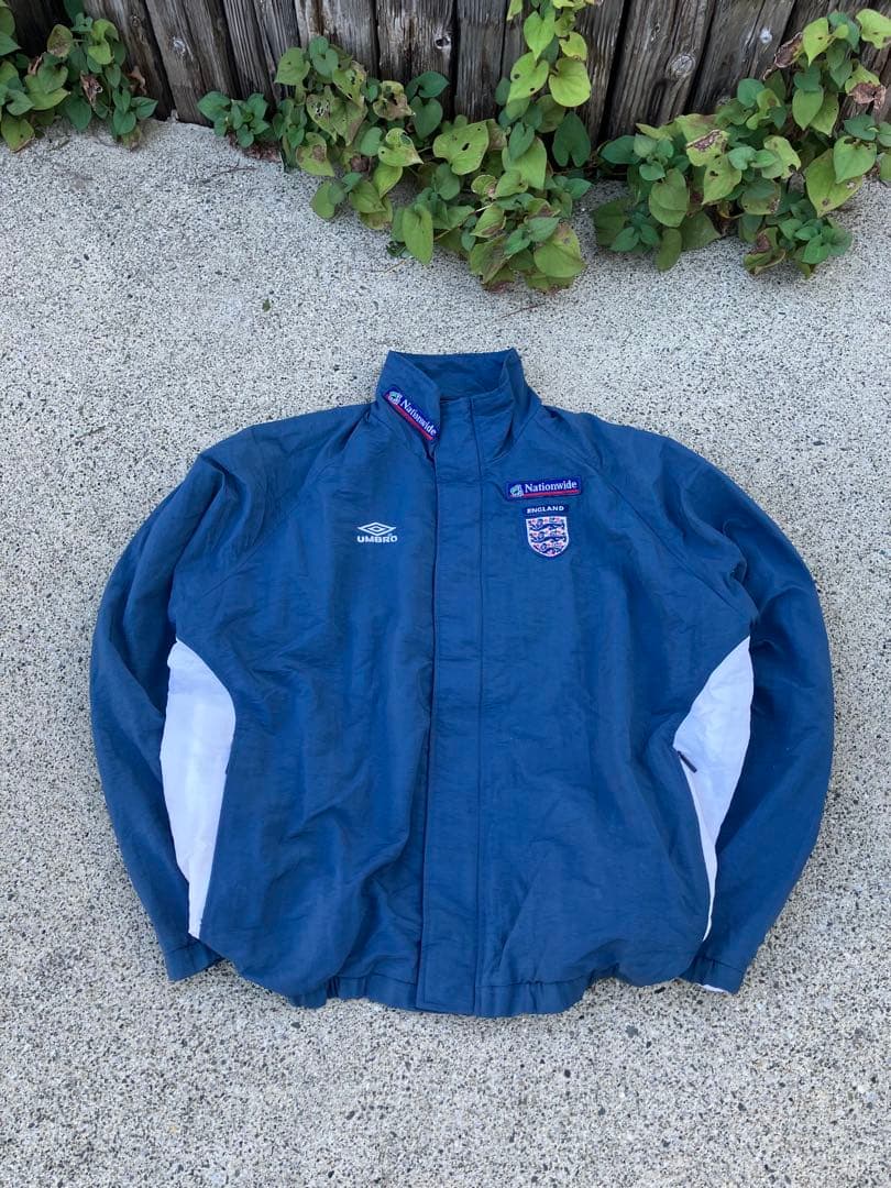 入手困難 在原みゆ紀 UMBRO×イングランド代表/トラックジャケットジャージS