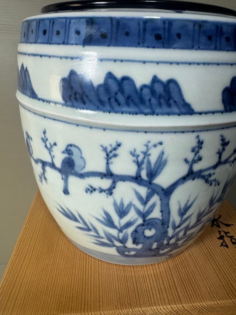 2637 川瀬満之作　染付花鳥文　水指　共箱　茶道具