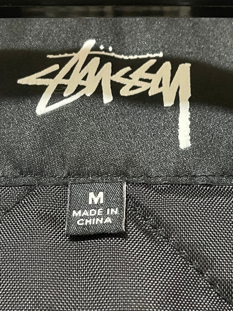 Stussy ブラック ベスト M