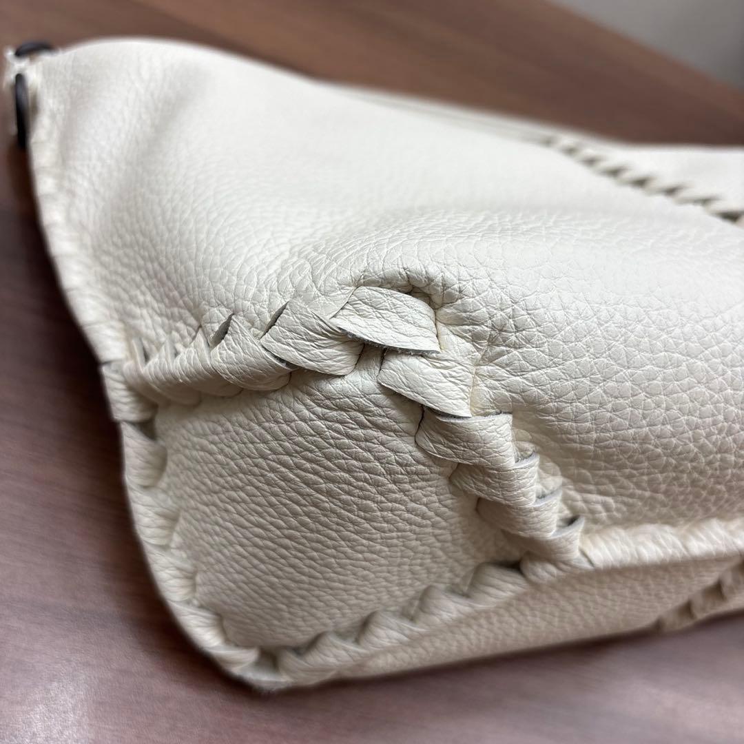 BOTTEGA VENETA イントレチャート チェルボ ホーボー ハンドバッグ