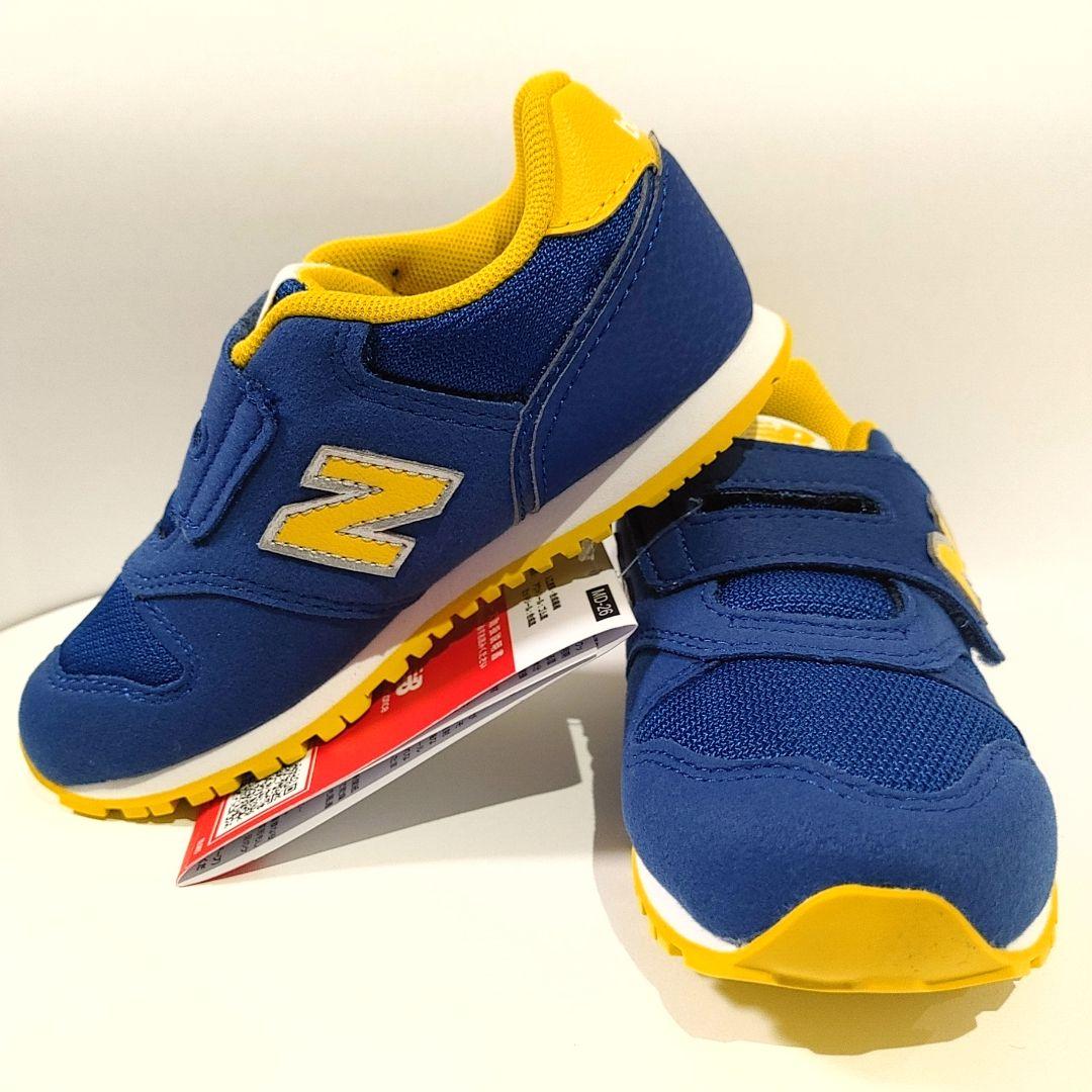 ニューバランス　IZ373PK2　16.5㎝　新品未使用 男の子女の子スニーカー
