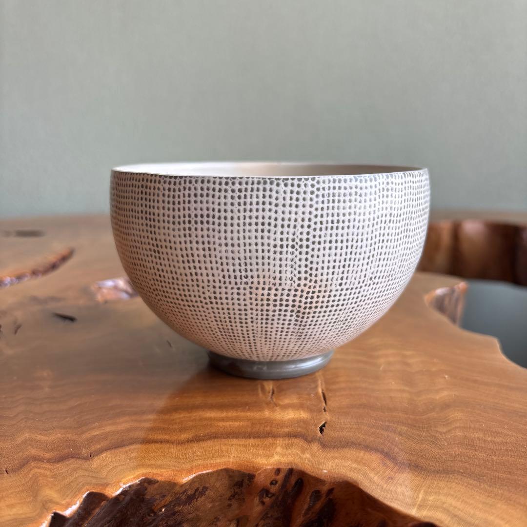東湖窯 黄章洙作 兎図三島茶碗 抹茶碗 茶道具 共箱（45m）
