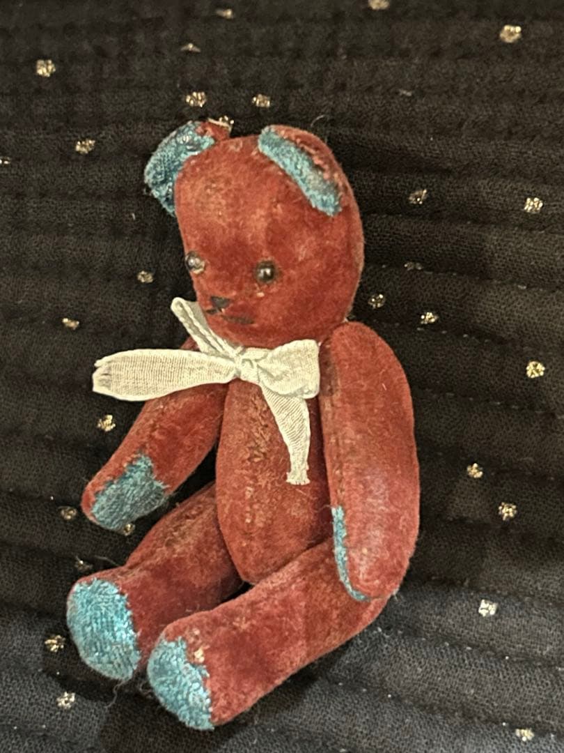 人気作家　フランスのアンティーク風ミニチュアベア