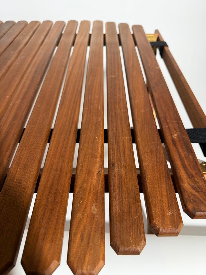 norasテーブル　ノラズテーブル