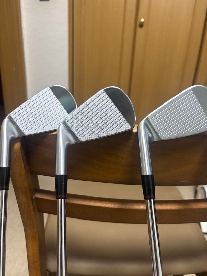 オノフONOFF KURO FORGED 2026 アイアンセット5本