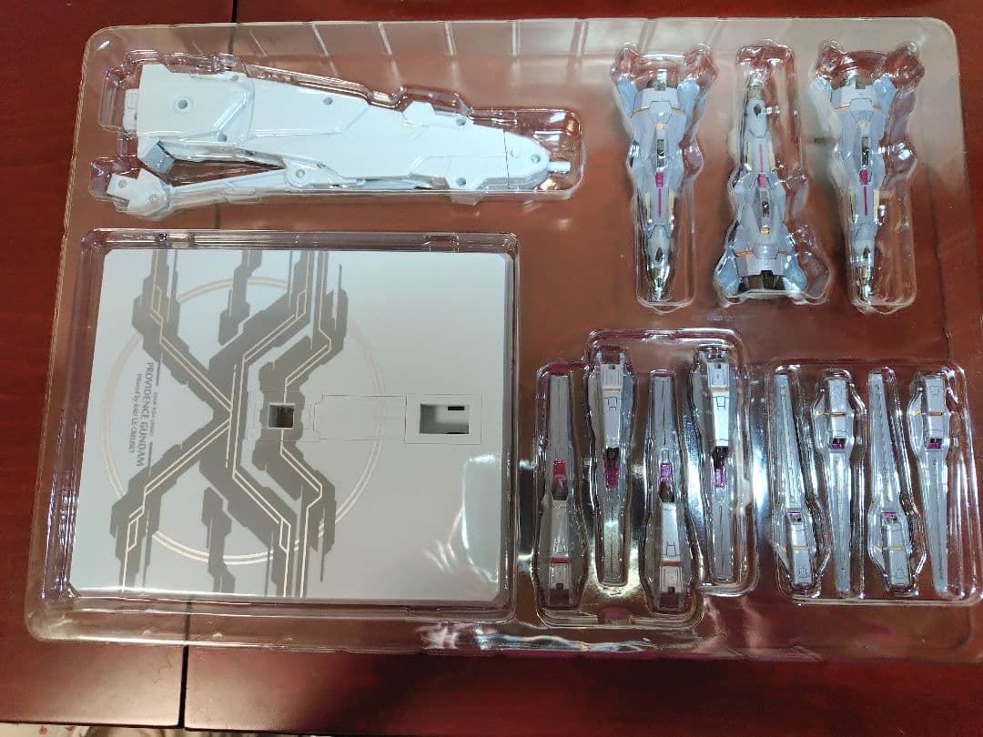 メタルビルド L BUILD　プロヴィデンスガンダム