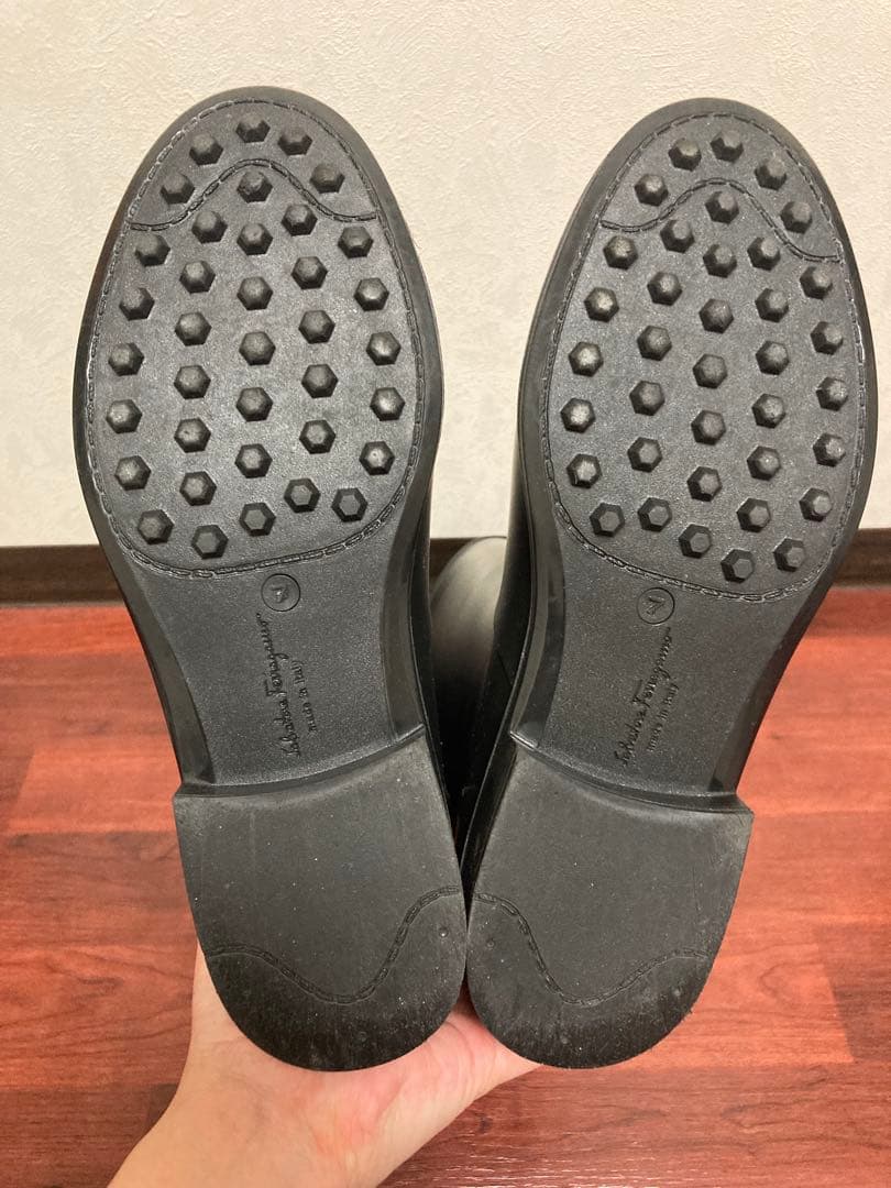 Salvatore Ferragamo 黒 レインブーツ