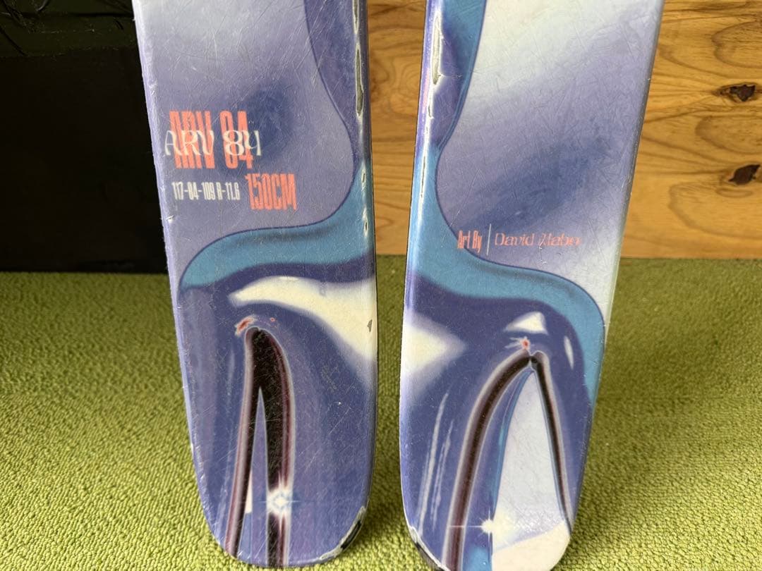 ARMADA ARV 84 フリースタイルスキー