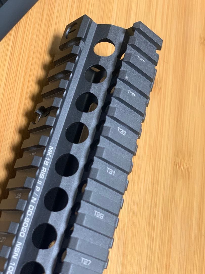 ICS EMG Daniel Defense MK18 ハンドガード　ストック