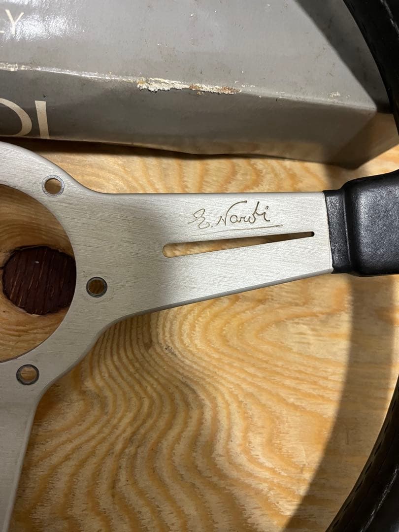 NARDI ナルディ　ステアリング　クラシック36 ブラックレザー/シルバー