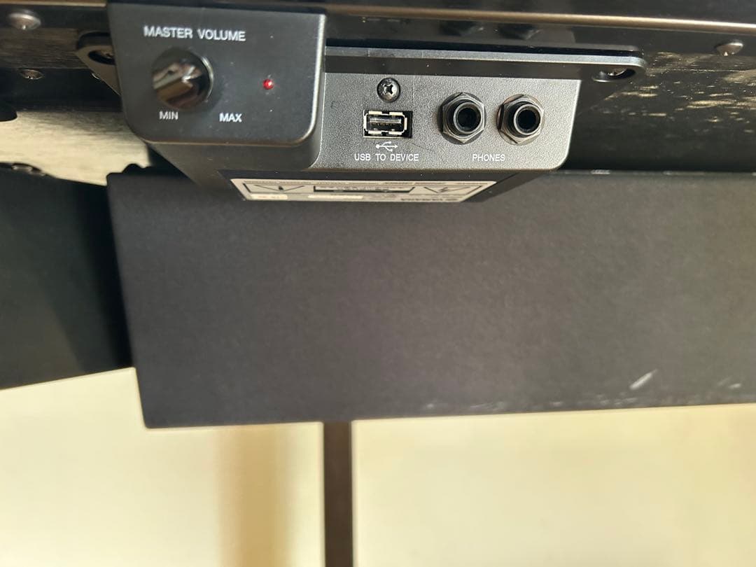 Yamaha AvantGrand N1 黒　2015年製