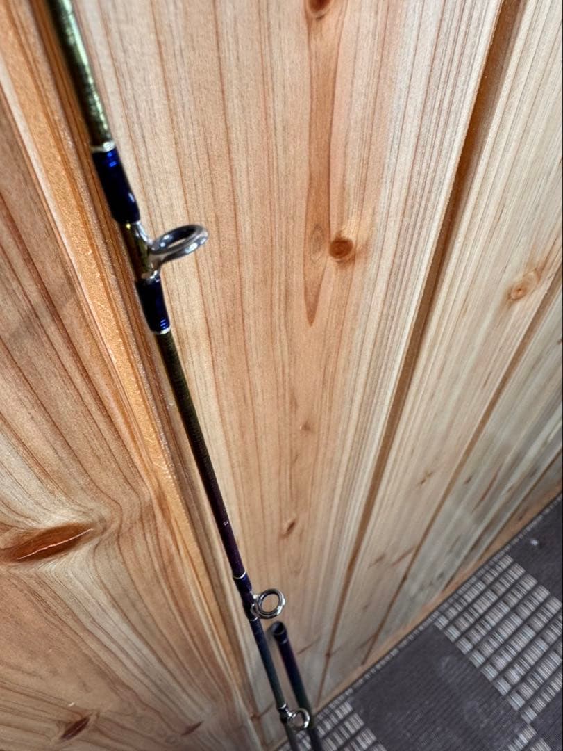 ワールドシャウラリミテッド　1652R-3