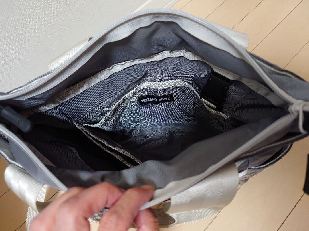 69 BRIEFING グレー 2way トートバッグ ラウンドバッグ