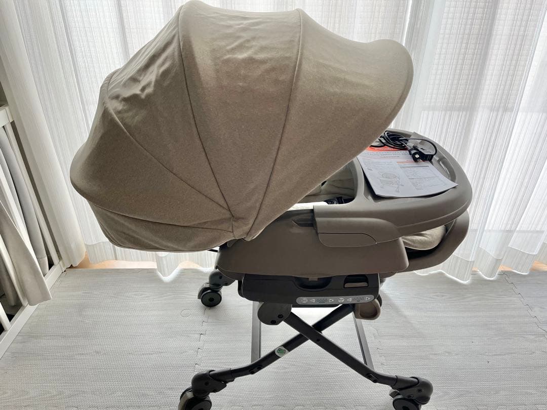 【美品】電動!!コンビ ネムリラAUTO SWING BEDi EG