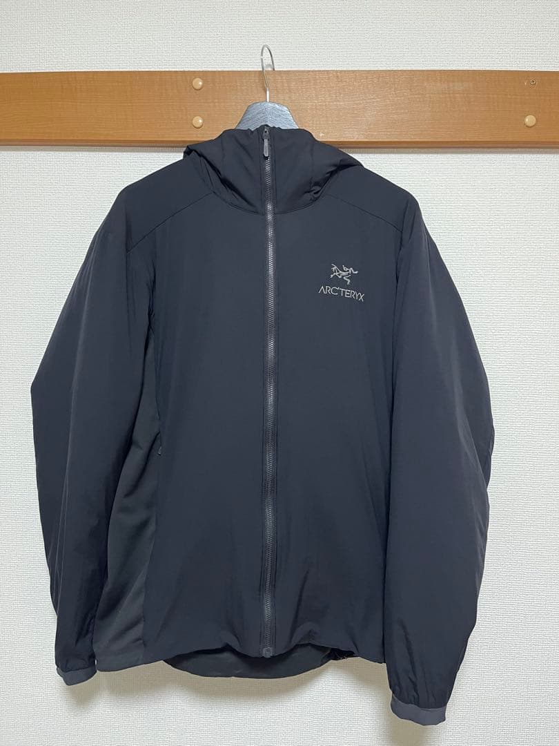 アークテリクス　アトムLTフーディー