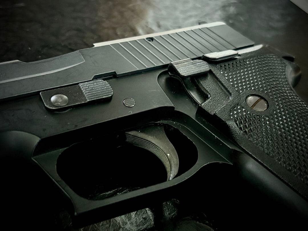 【緊急大幅値下げ】SIG P220 IC 9mm ガスガン