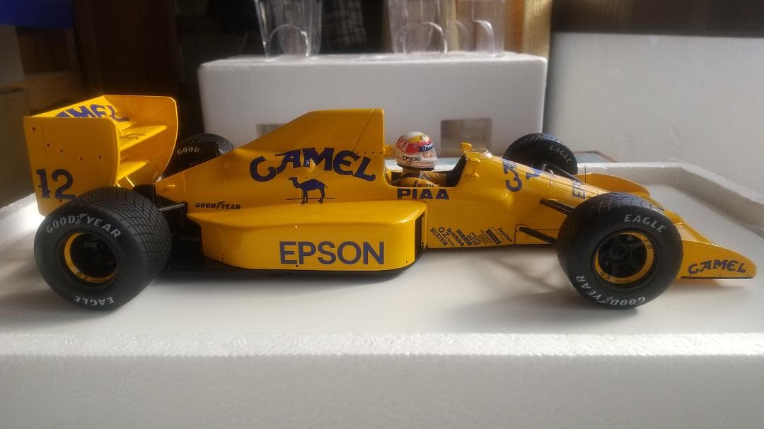 スパーク製　1/18 ロータス・ジャッド101　【新品】