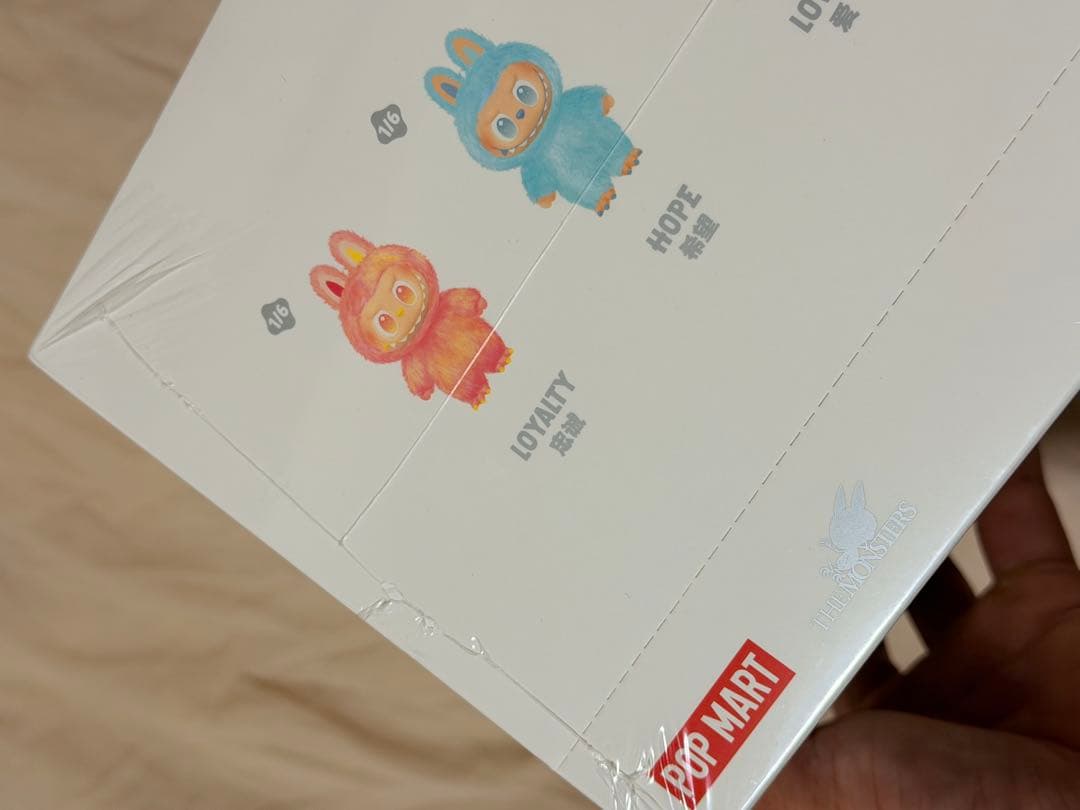 新品、未開封シュリンク付ラブブ Big into Energy アソートボックス