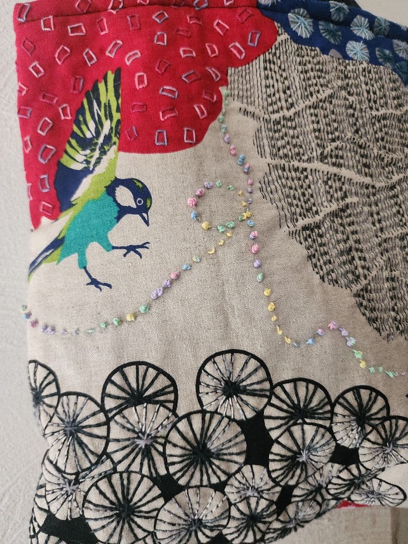 ♡新作　希少　エチノ生地　鳥の絵柄が可愛い刺し子バッグ　センソユニコ慈雨等
